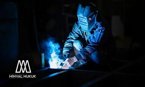 işçilik alacaklarına ilişkin dava ile işe iade davası aynı anda açılabilir mi